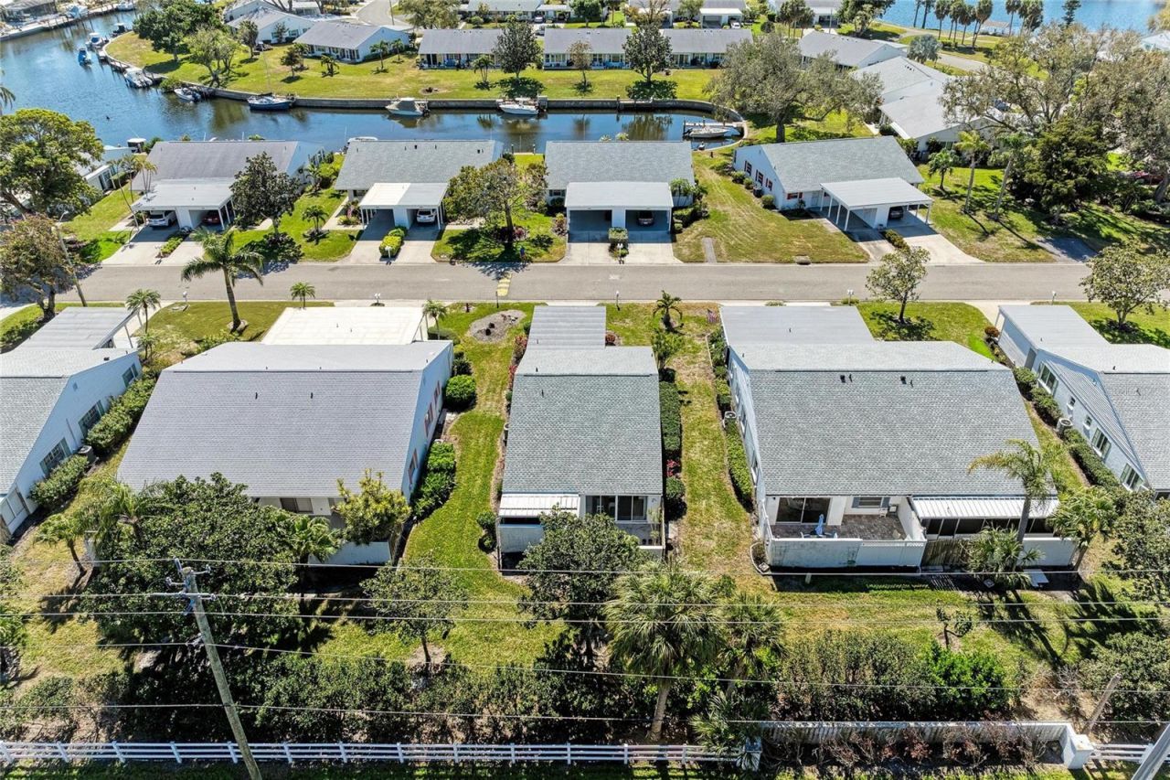 9417 Kingston Drive, Unit 9417, Bradenton, FL 34210 Photo