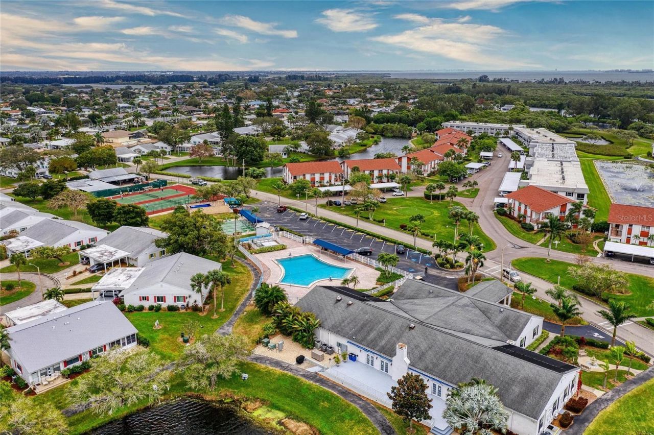 9417 Kingston Drive, Unit 9417, Bradenton, FL 34210 Photo