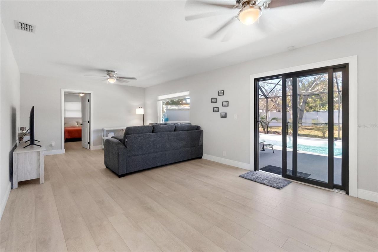 11245 69th Avenue, Seminole, FL 33772 Photo