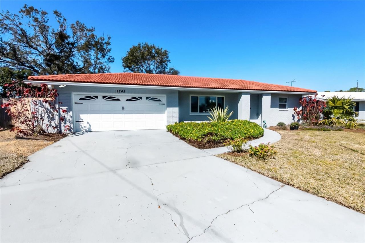 11245 69th Avenue, Seminole, FL 33772 Photo