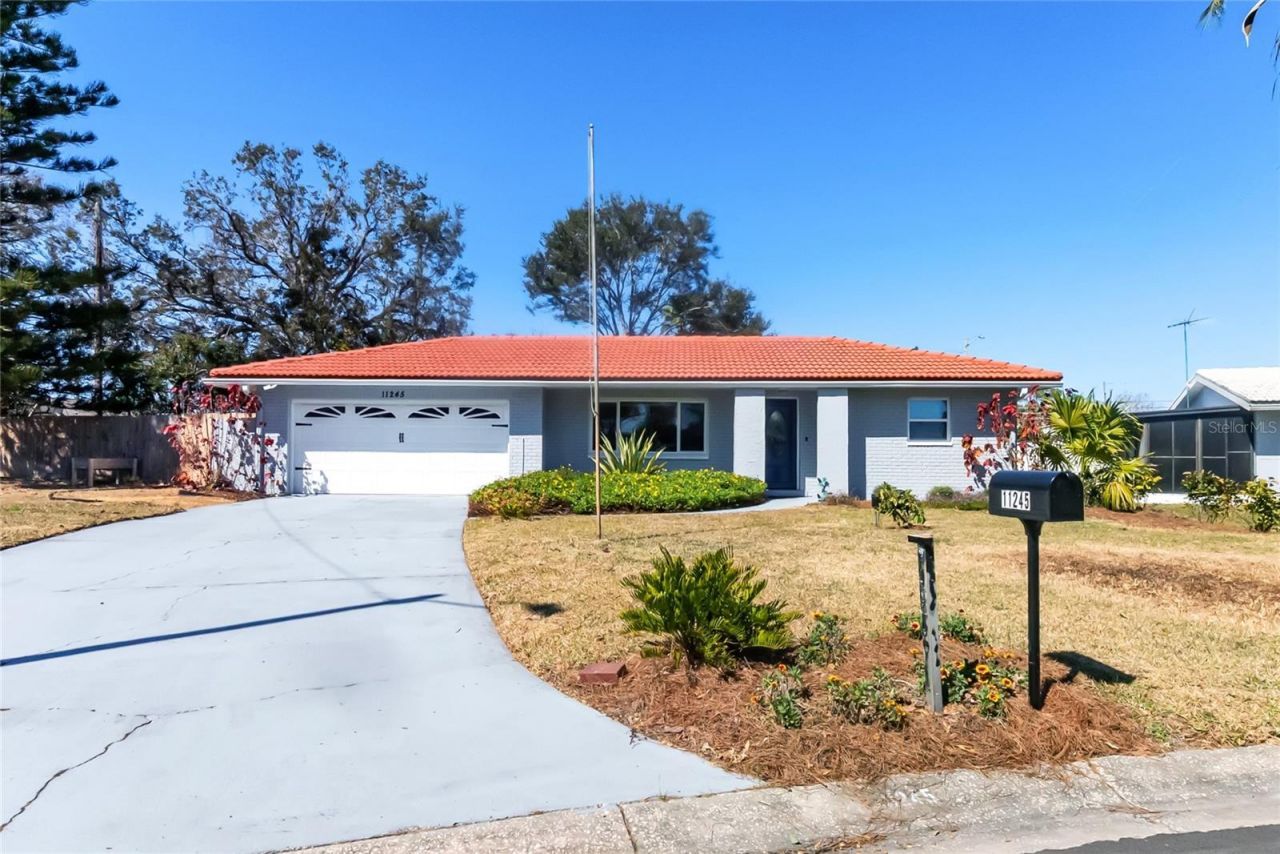 11245 69th Avenue, Seminole, FL 33772 Photo