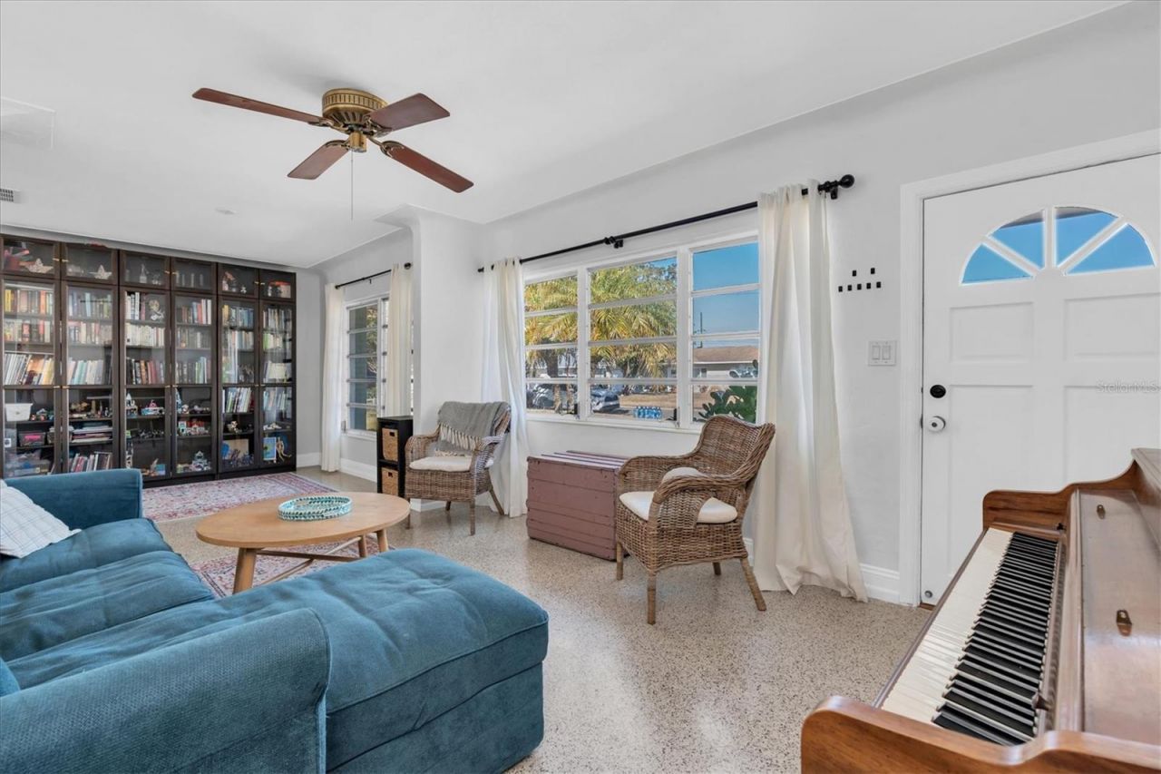 4018 26th Avenue N, Saint Petersburg, FL 33713 Photo