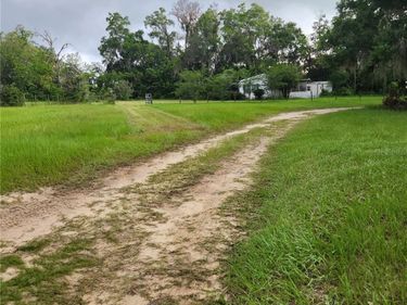 9228 NE JACKSONVILLE ROAD, ANTHONY, FL 32617