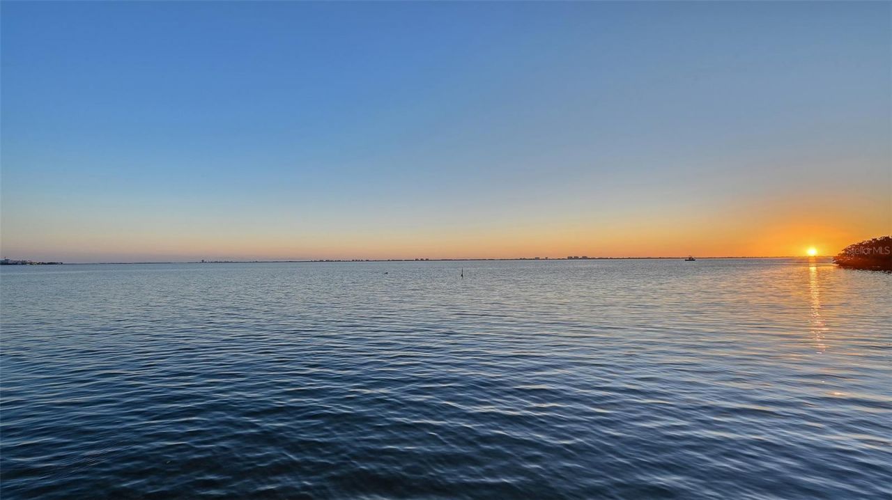 7322 Westmoreland Drive, Sarasota, FL 34243 Photo