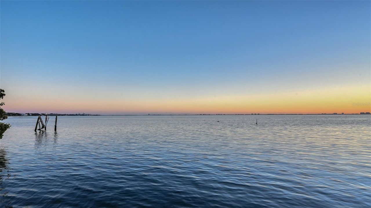 7322 Westmoreland Drive, Sarasota, FL 34243 Photo