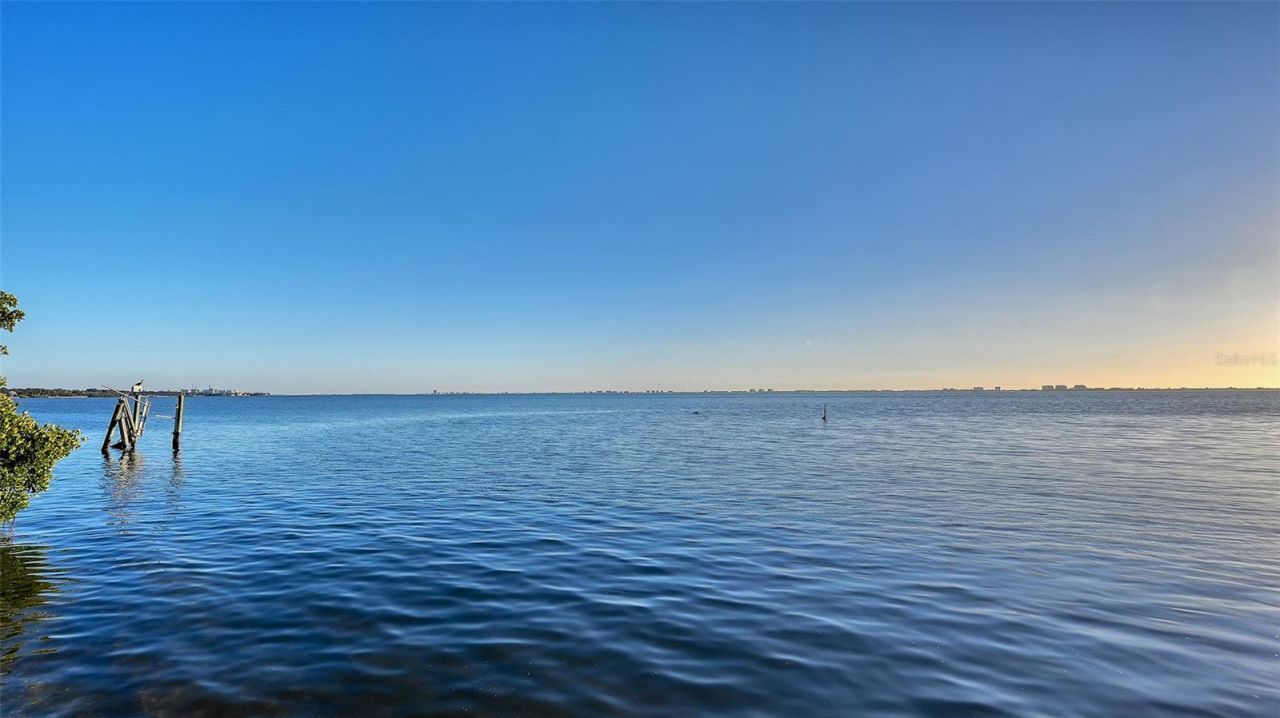 7322 Westmoreland Drive, Sarasota, FL 34243 Photo