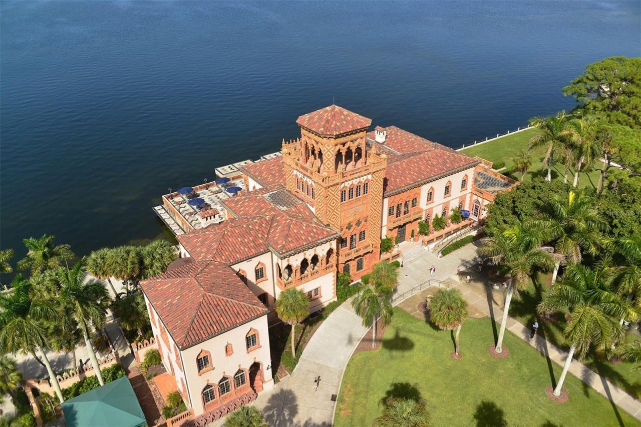 7322 Westmoreland Drive, Sarasota, FL 34243 Photo