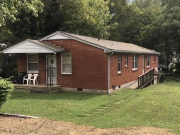 3902 Katherine St, Nashville, TN 37216