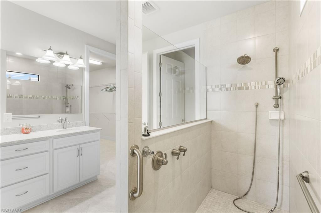 11719 Bowes Cir, Fort Myers, FL 33913 Photo