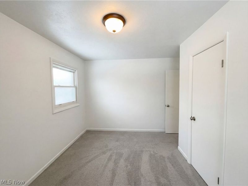 832 S Logan Street, Elyria, OH 44035 Photo 10