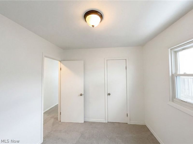 832 S Logan Street, Elyria, OH 44035 Photo 12