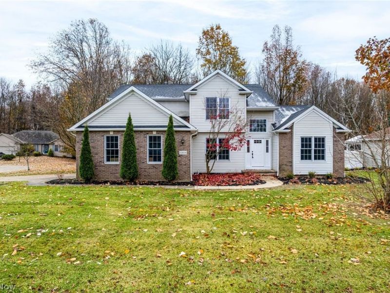 11814 Craig Drive, Strongsville, OH 44149 Photo 2