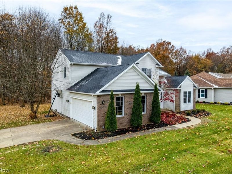 11814 Craig Drive, Strongsville, OH 44149 Photo 3