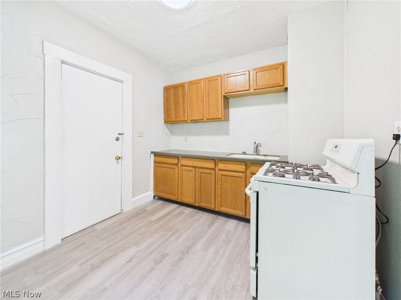 529-543 Gage Street, Akron, OH 44311 Photo 9