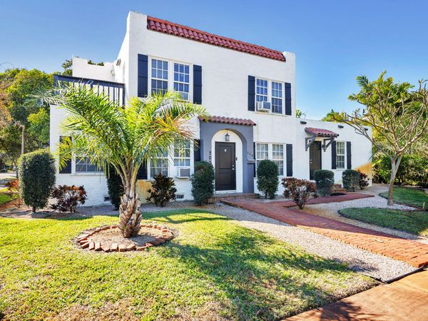 700 Upland Road, West Palm Beach, FL 33401