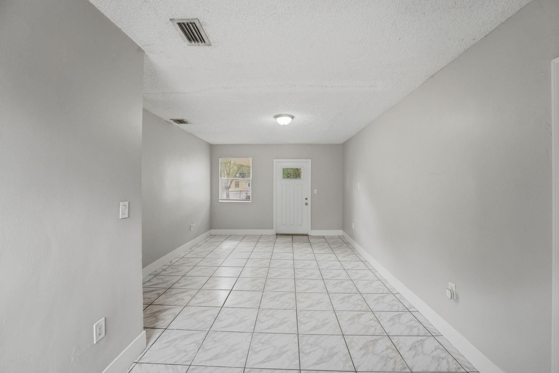 1525 NW 126th Street, North Miami, FL 33167 Photo