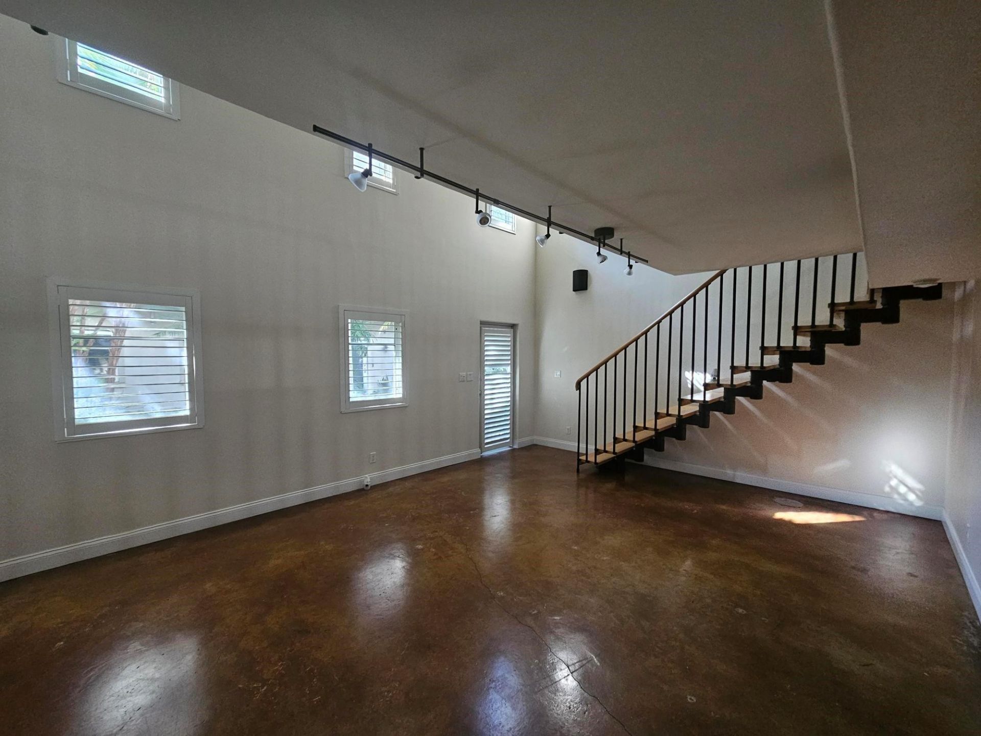 812 SW 4th Avenue, Unit 8, Fort Lauderdale, FL 33315 Photo