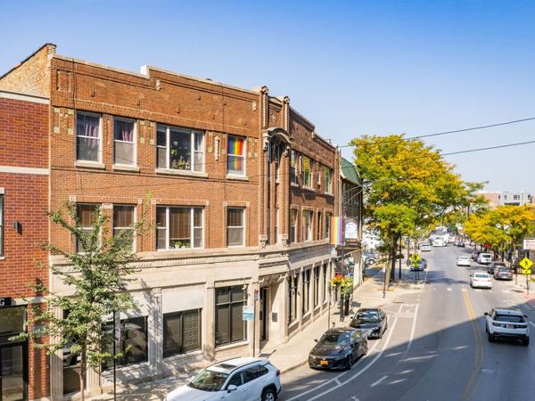 3916 N Broadway Street, Unit 1, Chicago, IL 60613