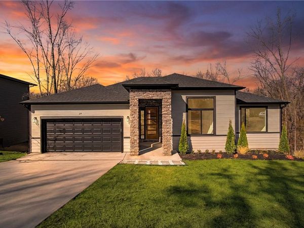 29 Annabell Lane, Bella Vista, AR 72715