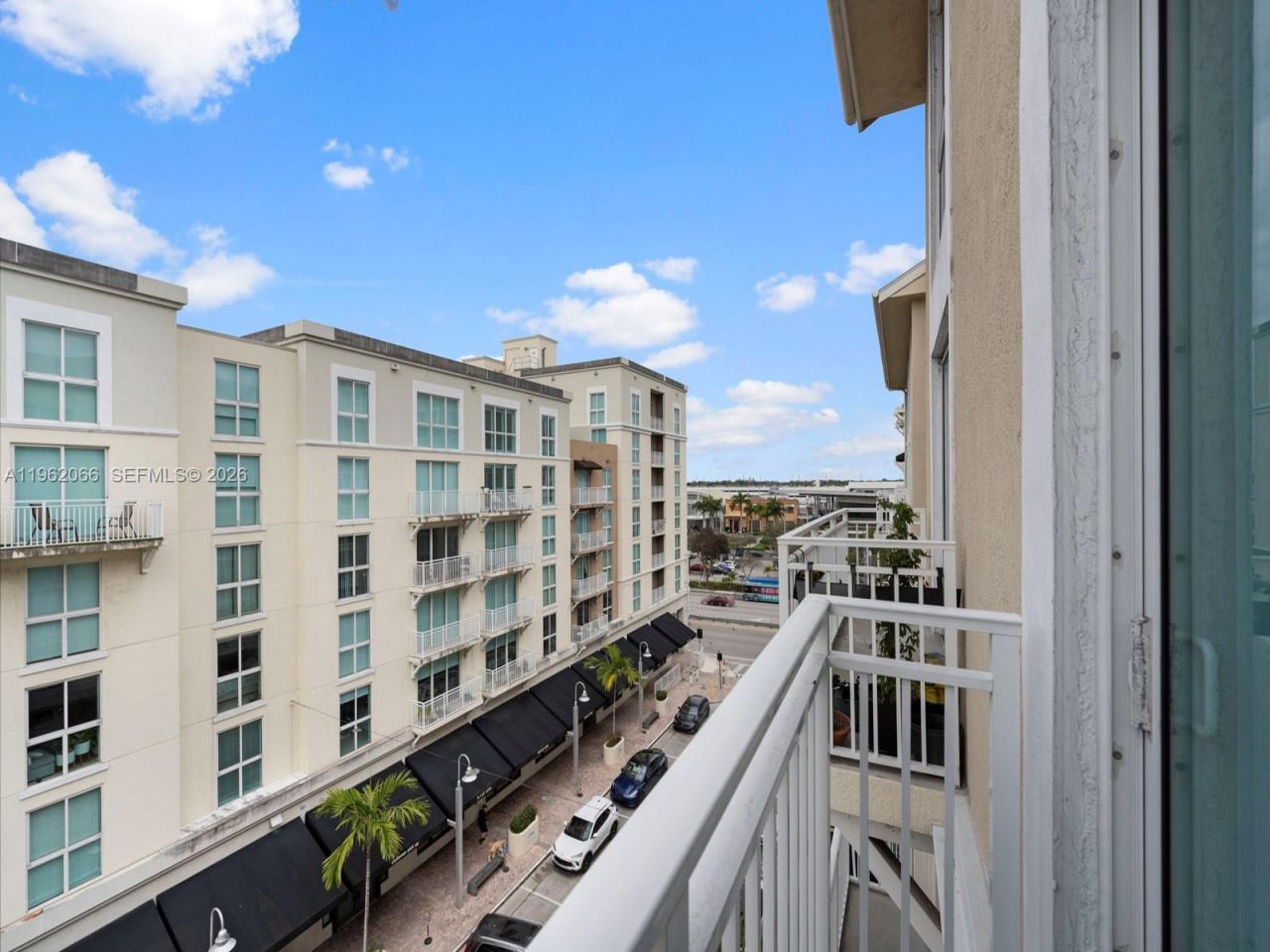 7265 SW 89th St, Unit A520, Miami, FL 33156 Photo