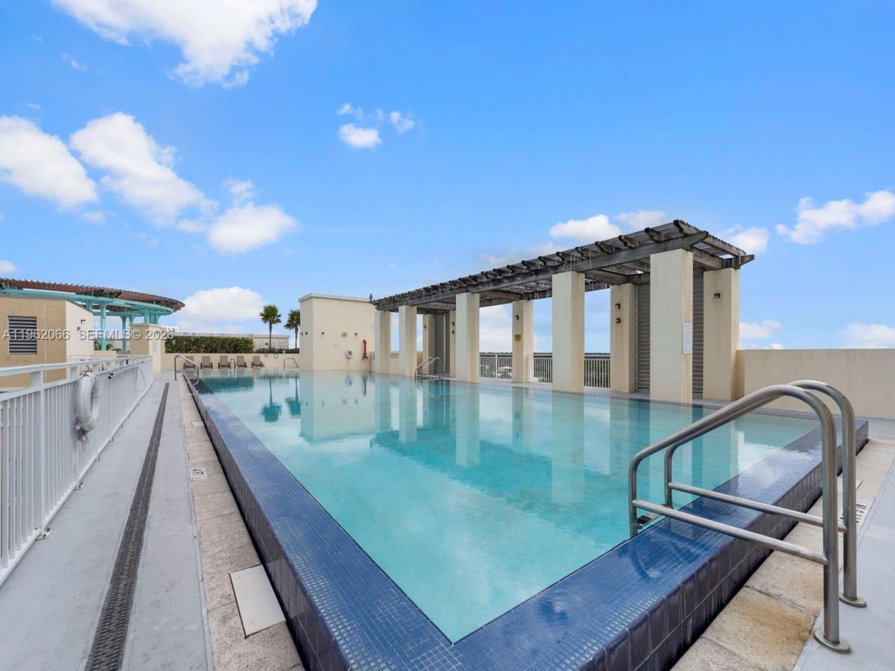 7265 SW 89th St, Unit A520, Miami, FL 33156 Photo