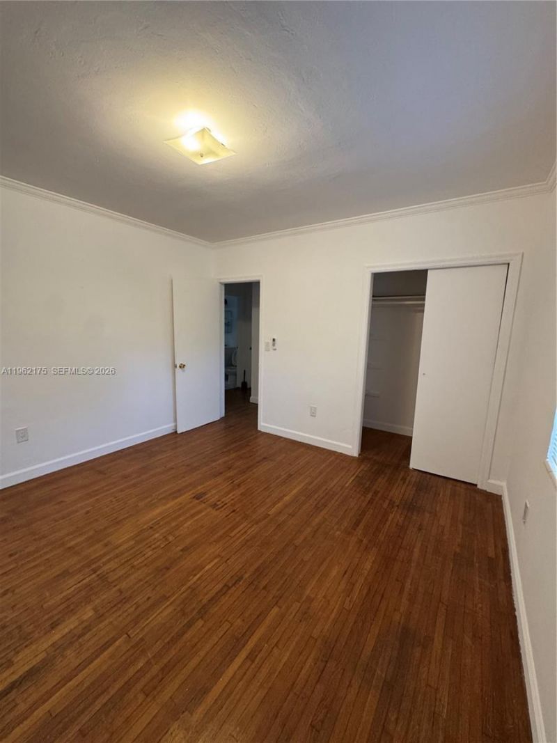 300 Mendoza Ave, Unit 2, Coral Gables, FL 33134 Photo