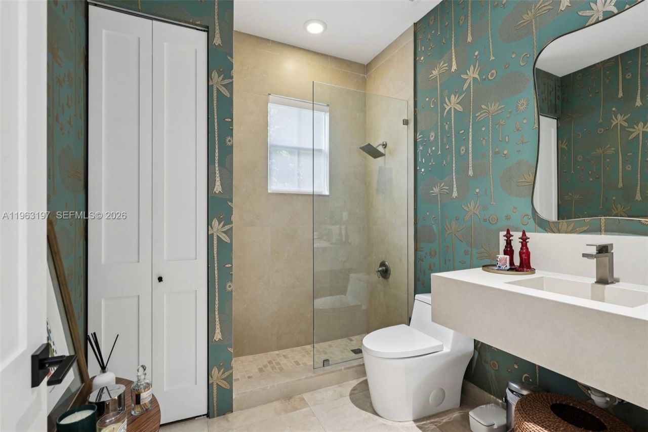 Please Call For Address, Miami, FL 33143 Photo