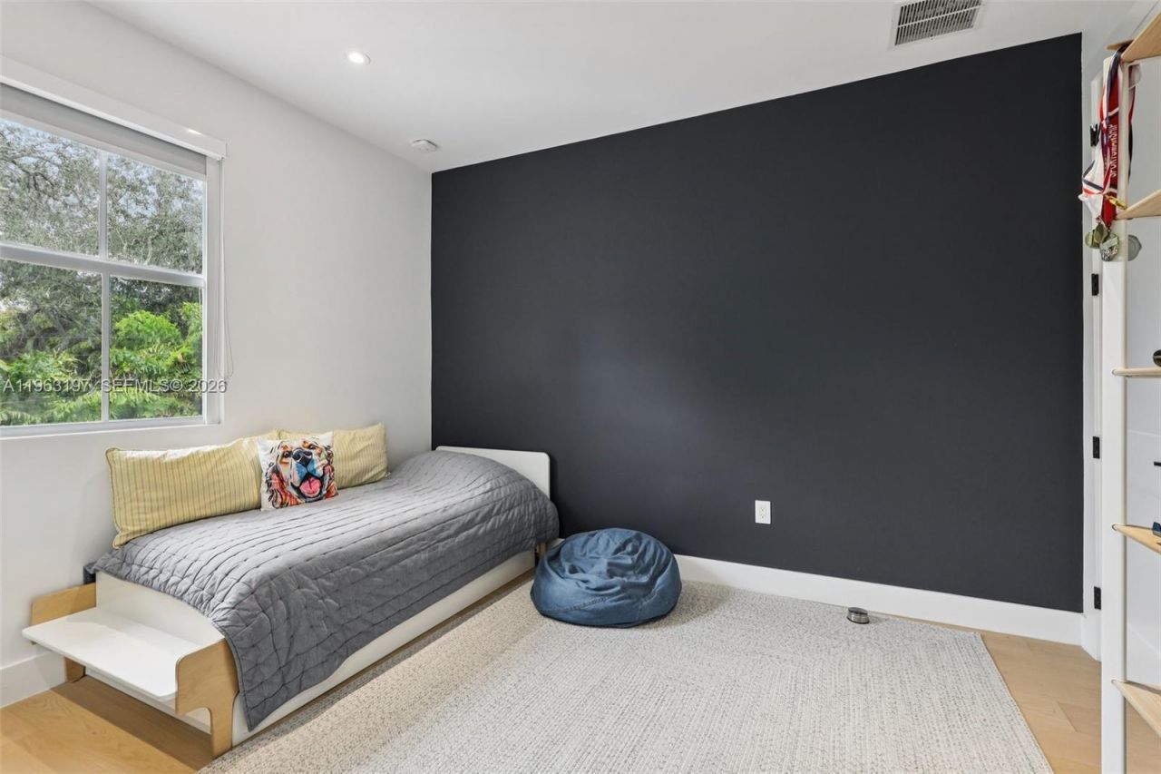 Please Call For Address, Miami, FL 33143 Photo