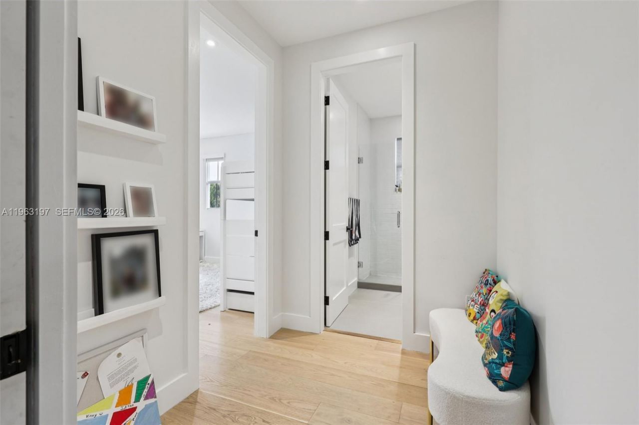 Please Call For Address, Miami, FL 33143 Photo