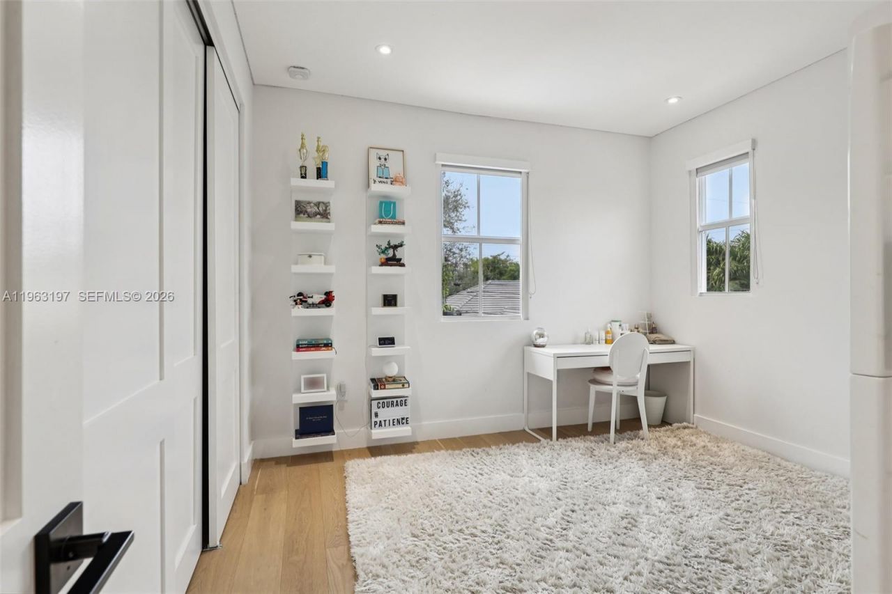 Please Call For Address, Miami, FL 33143 Photo