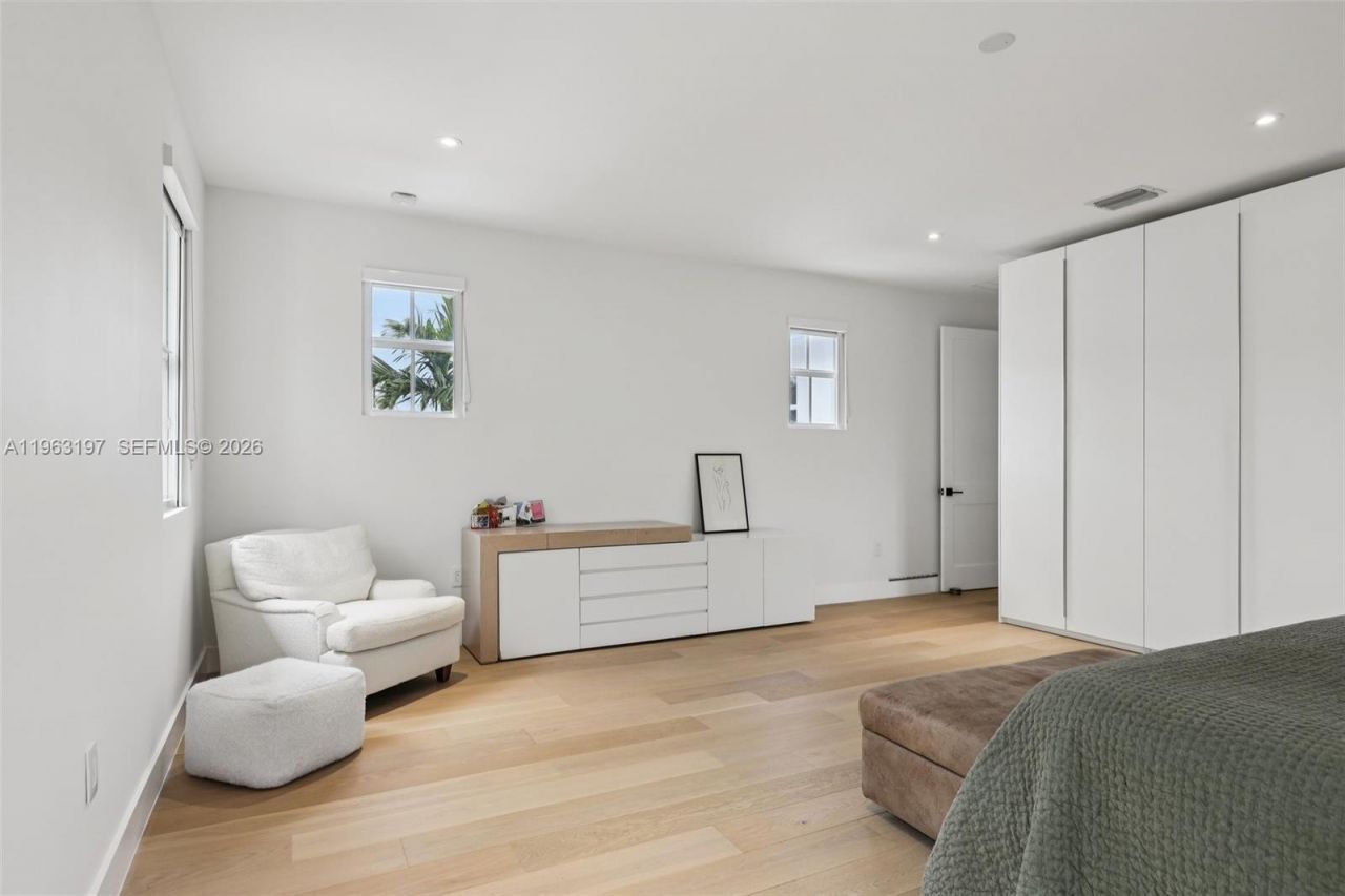 Please Call For Address, Miami, FL 33143 Photo