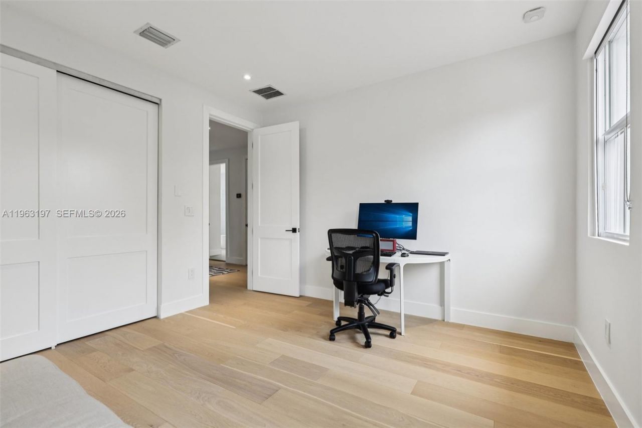 Please Call For Address, Miami, FL 33143 Photo