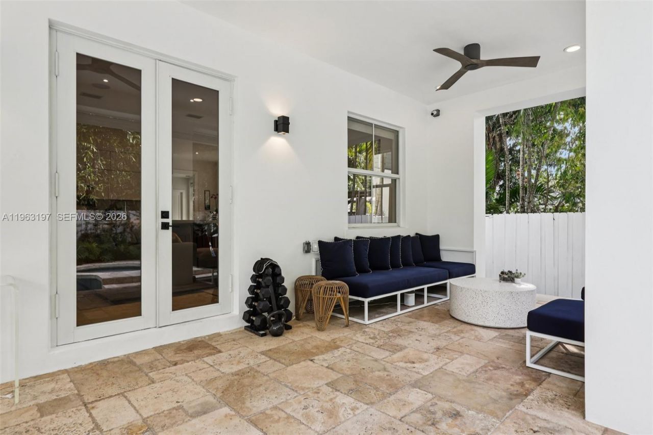 Please Call For Address, Miami, FL 33143 Photo