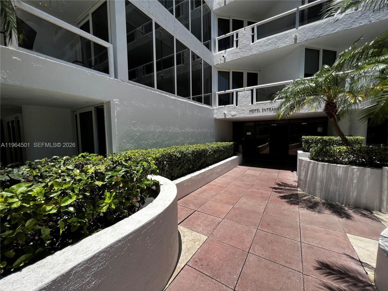 1717 N Bayshore Dr , Unit A-1057, Miami, FL 33132 Photo