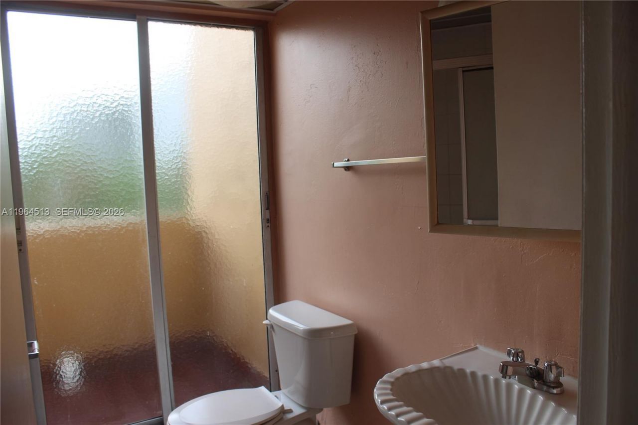 9300 W Flagler St, Unit 223C, Miami, FL 33174 Photo