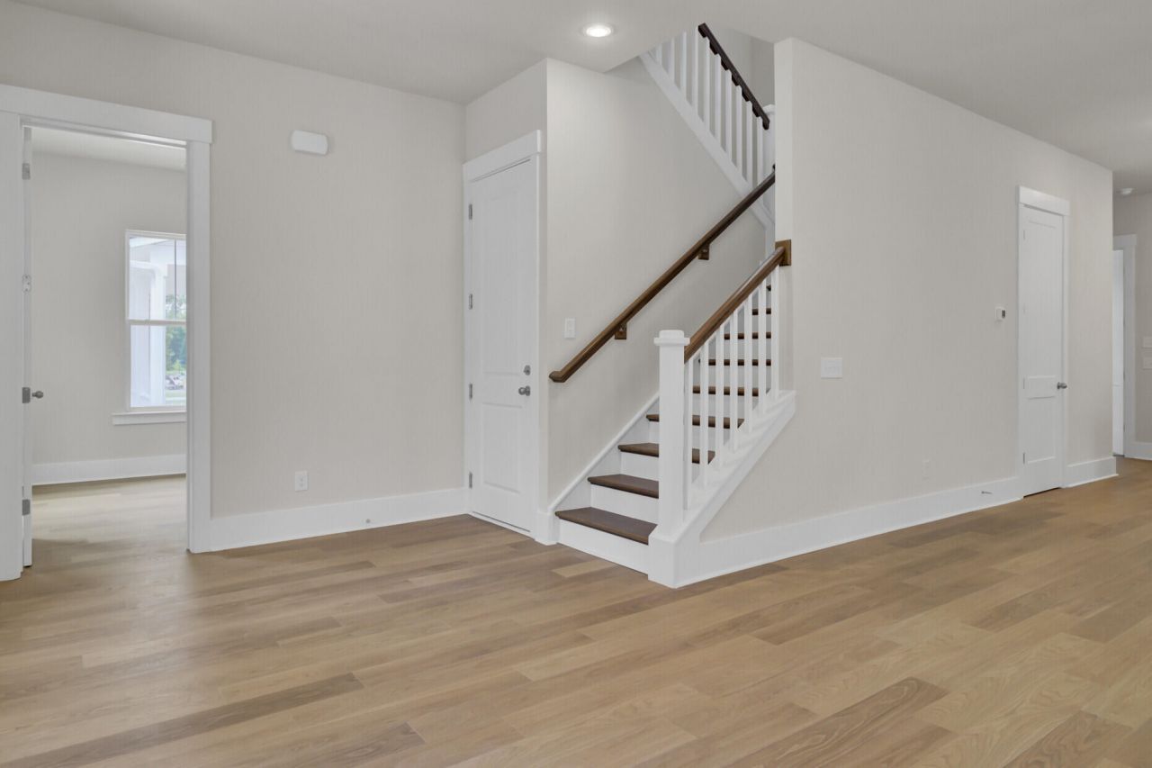 609 Du Bois Drive Photo 28