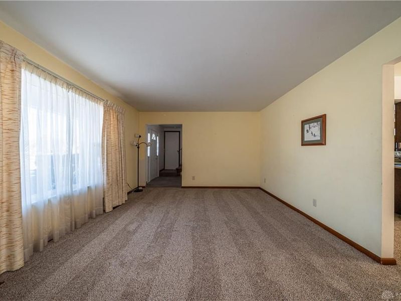 7106 Cranlyn Drive, Englewood, OH 45322 Photo 9