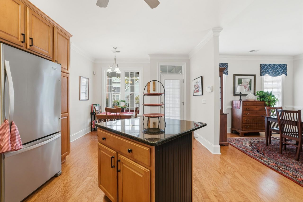 33 Federation Loop Photo 20