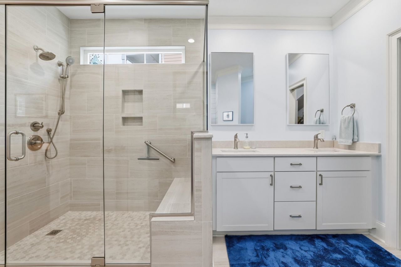 33 Federation Loop Photo 29