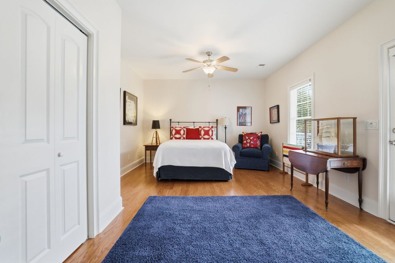 33 Federation Loop Photo 35