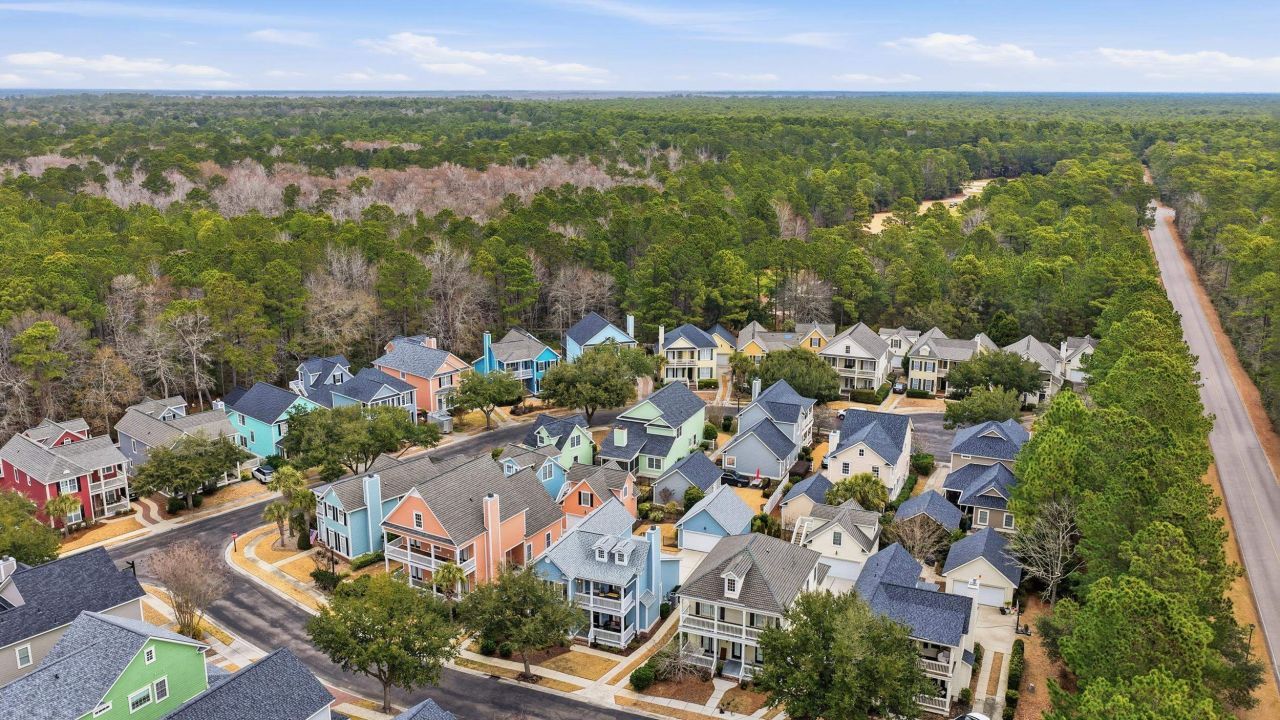 33 Federation Loop Photo 52