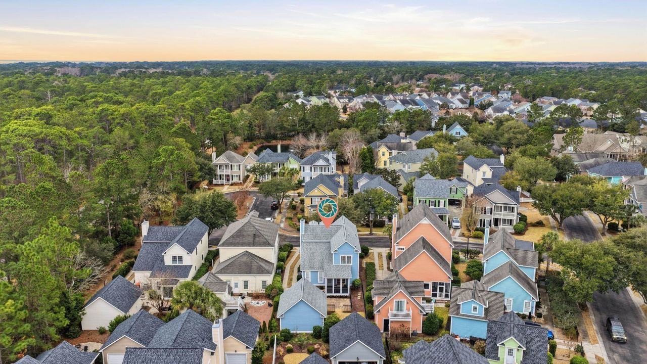 33 Federation Loop Photo 60