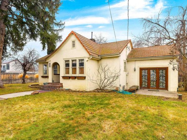 2305 S Gekeler Ln, Boise, ID 83706