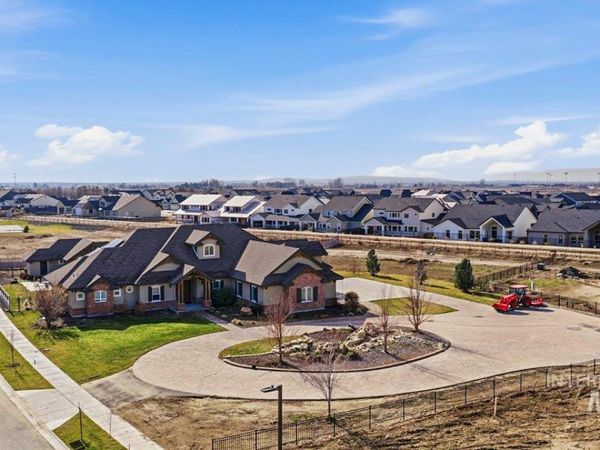 6519 S Raap Ranch Ln, Meridian, ID 83642