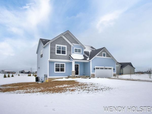 12713 Ridgedale Drive, Allendale, MI 49401