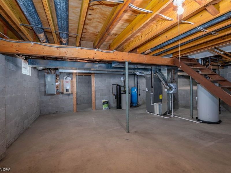 6268 Boatman Drive NW, Canal Fulton, OH 44614 Photo 22