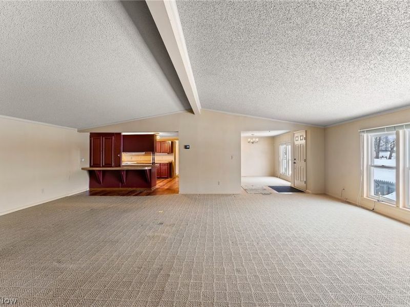 3249 Dove, Warren, OH 44481 Photo 4