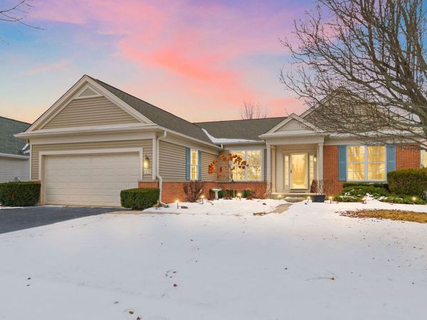 12234 Arlington Drive, Huntley, IL 60142