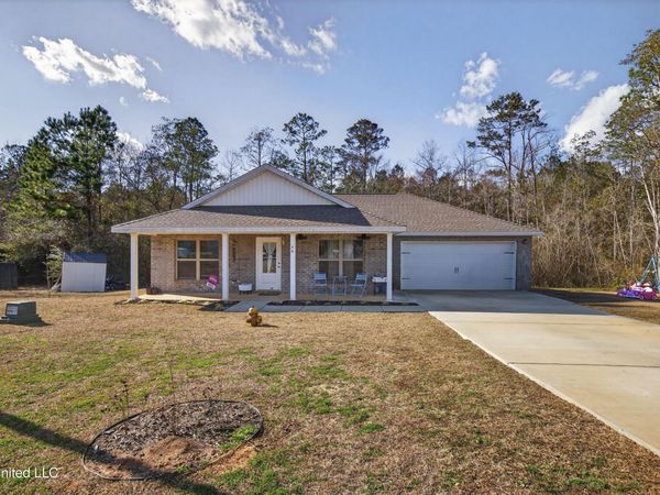 46 Cascade Cove, Perkinston, MS 39573