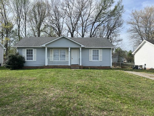 746 Shelton Cir, Clarksville, TN 37042